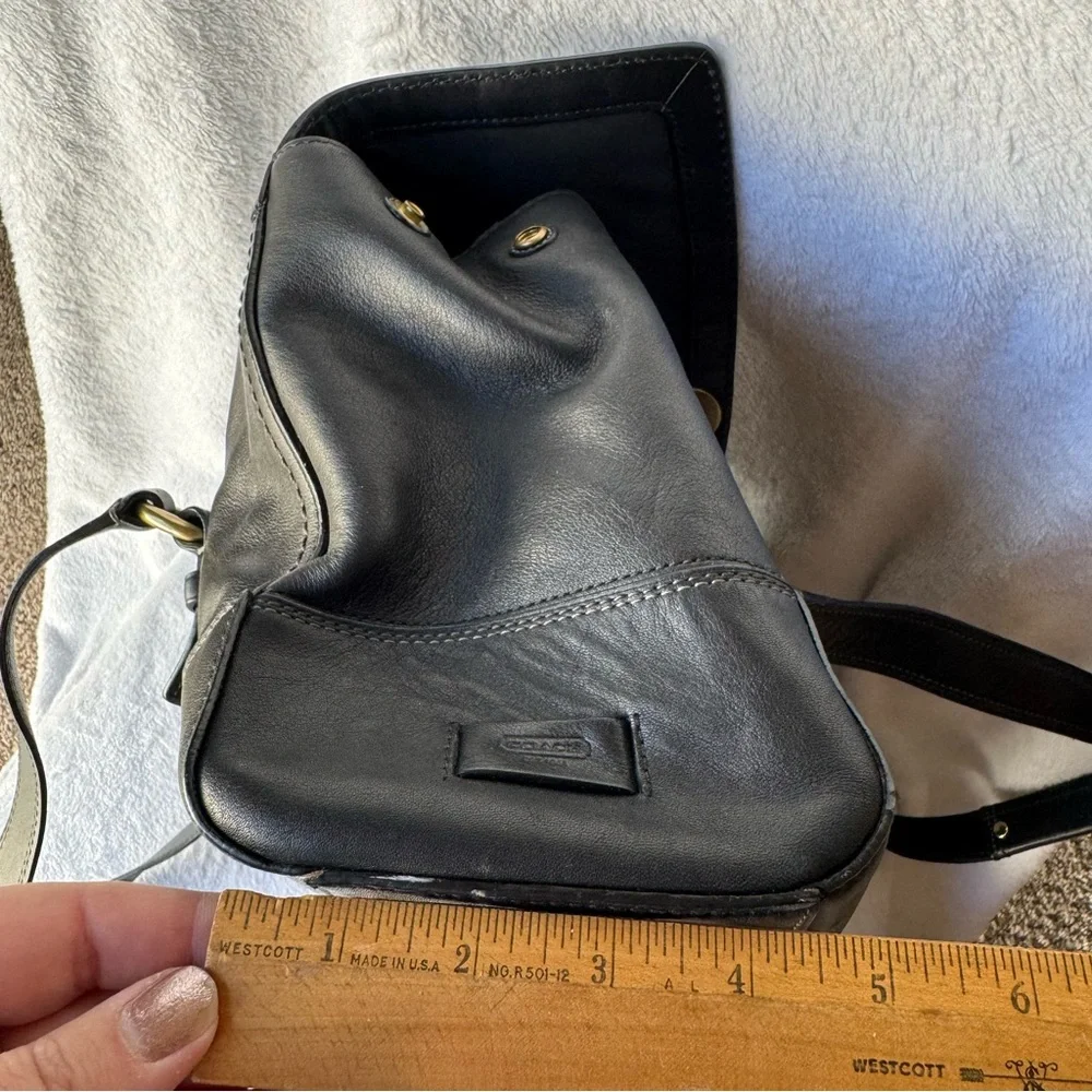 Vintage Coach Hampton #11046 Large Shoulder Bag Turnlock Black Leather - Picture 8 of 11